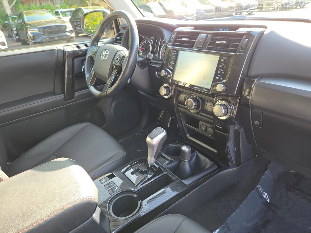 Used 2023 Toyota 4Runner TRD Off-Road Premium w/ Moonroof Package AWD/4WD image 10