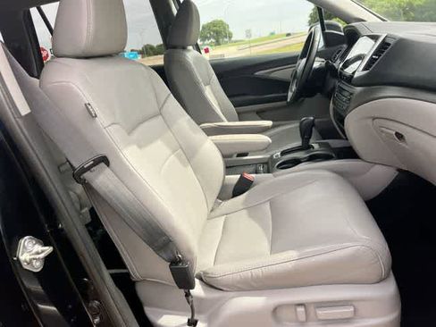 Used 2018 Honda Pilot EX-L image 12