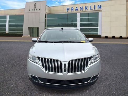 Used 2015 Lincoln MKX FWD w/ Equipment Group 102A image 2