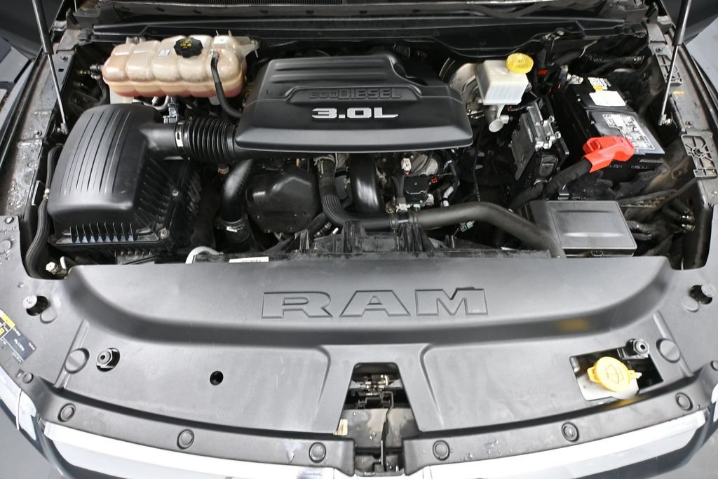 Used 2022 RAM 1500 Limited w/ Body-Colour Bumper Group AWD/4WD image 43