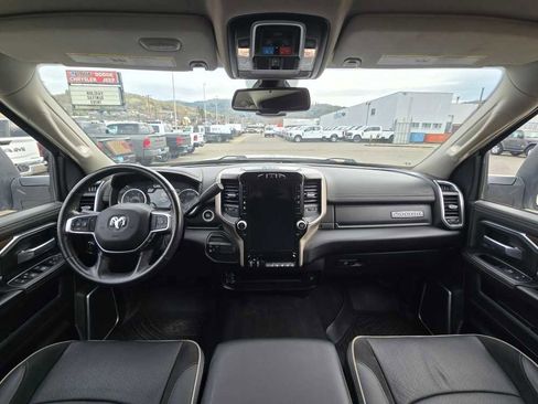 Used 2024 RAM 2500 Laramie image 16