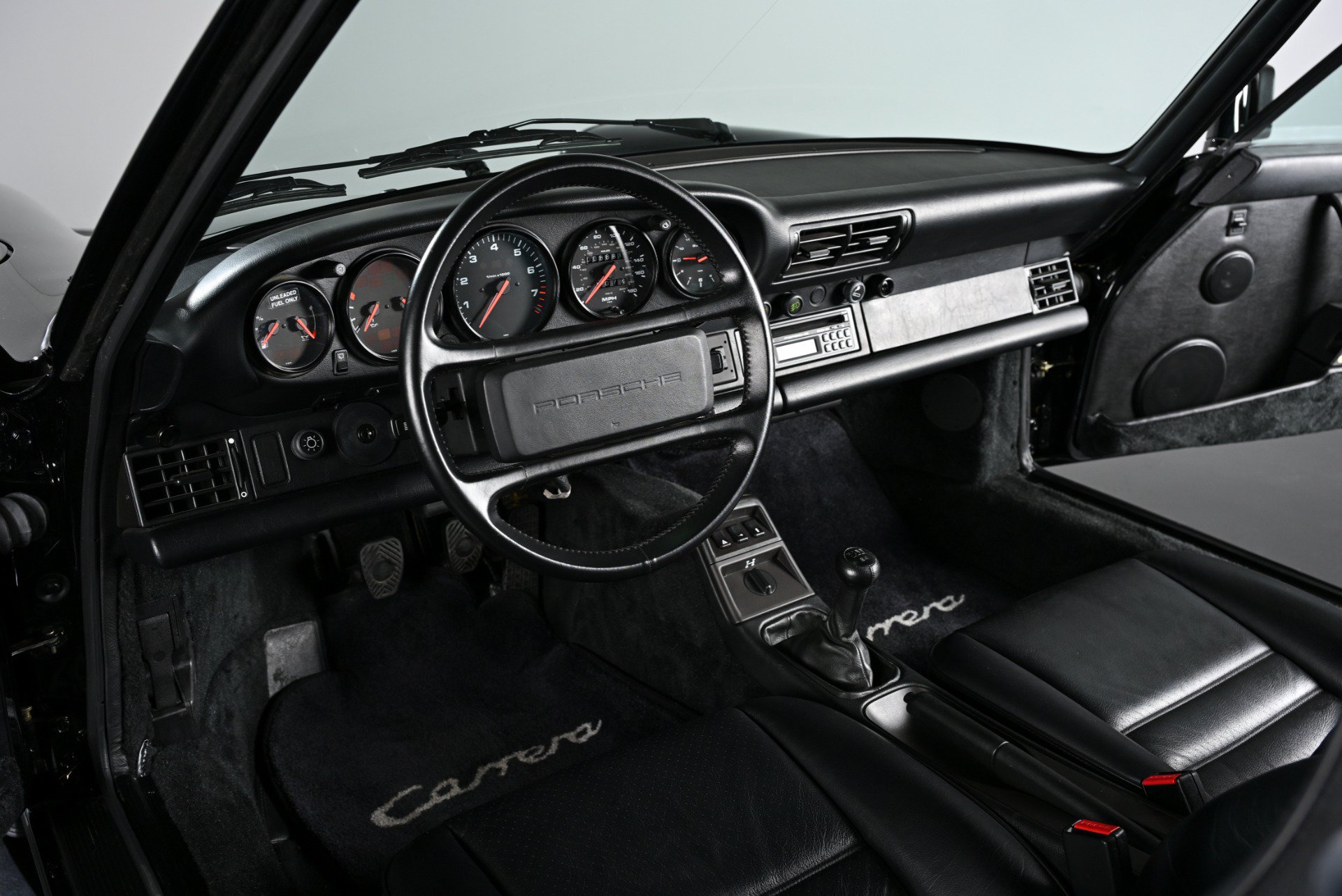 Used 1989 Porsche 911 Carrera 4 AWD/4WD image 4
