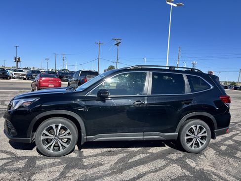 Used 2024 Subaru Forester Limited AWD/4WD image 2
