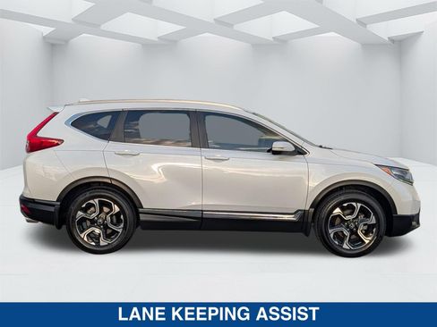 Used 2019 Honda CR-V Touring image 3