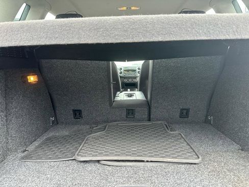 Used 2013 Volkswagen Tiguan S AWD/4WD image 37