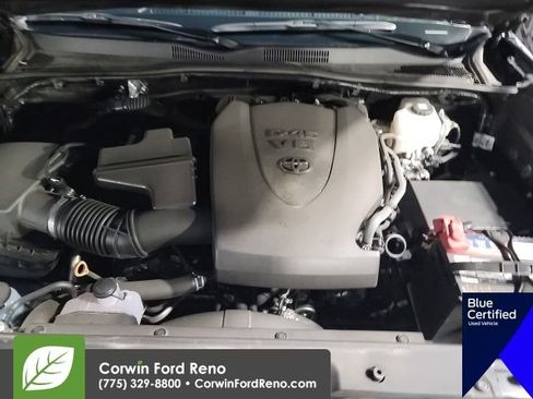 Used 2023 Toyota Tacoma TRD Off-Road image 15