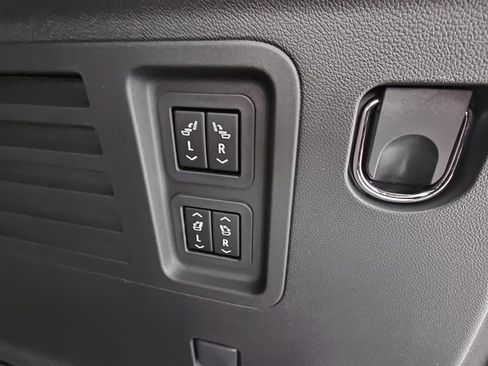 New 2026 Buick Enclave Preferred w/ Power Package image 38