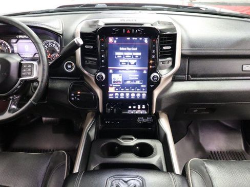 Used 2019 RAM 2500 Laramie AWD/4WD image 7