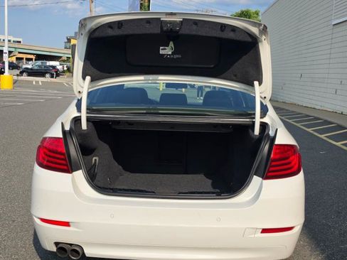 Used 2015 BMW 528i xDrive Sedan AWD/4WD image 9