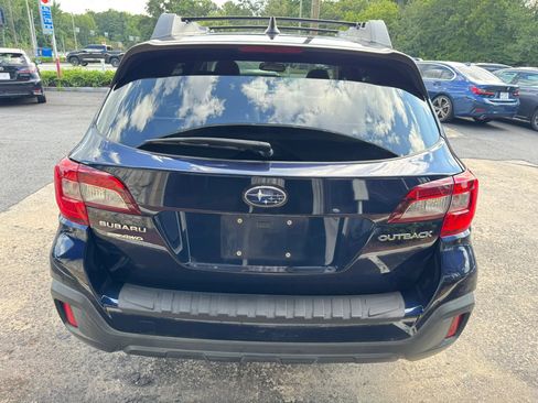 Used 2018 Subaru Outback 2.5i Limited w/ Popular Package #2 AWD/4WD image 6