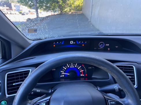 Used 2013 Honda Civic LX image 13