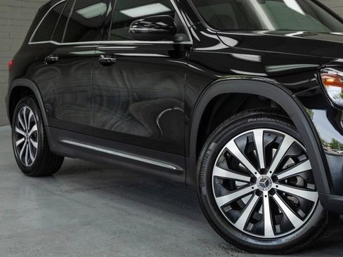 Used 2020 Mercedes-Benz GLB 250 4MATIC image 8