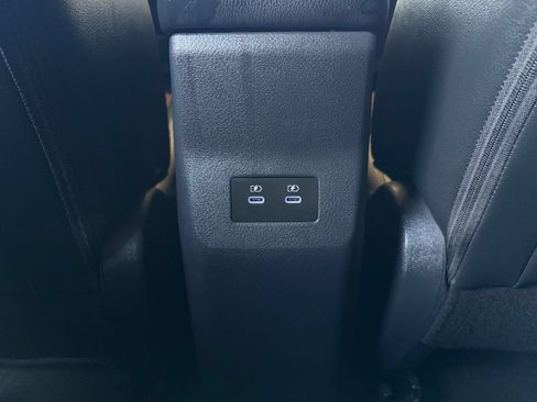 Used 2026 Nissan Kicks SR AWD/4WD image 18