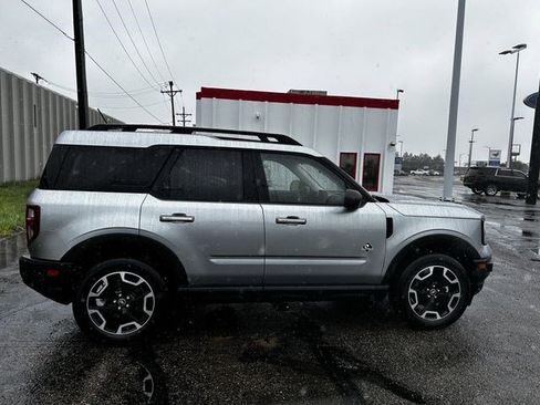 Used 2023 Ford Bronco Sport Outer Banks w/ Tech Package AWD/4WD image 6