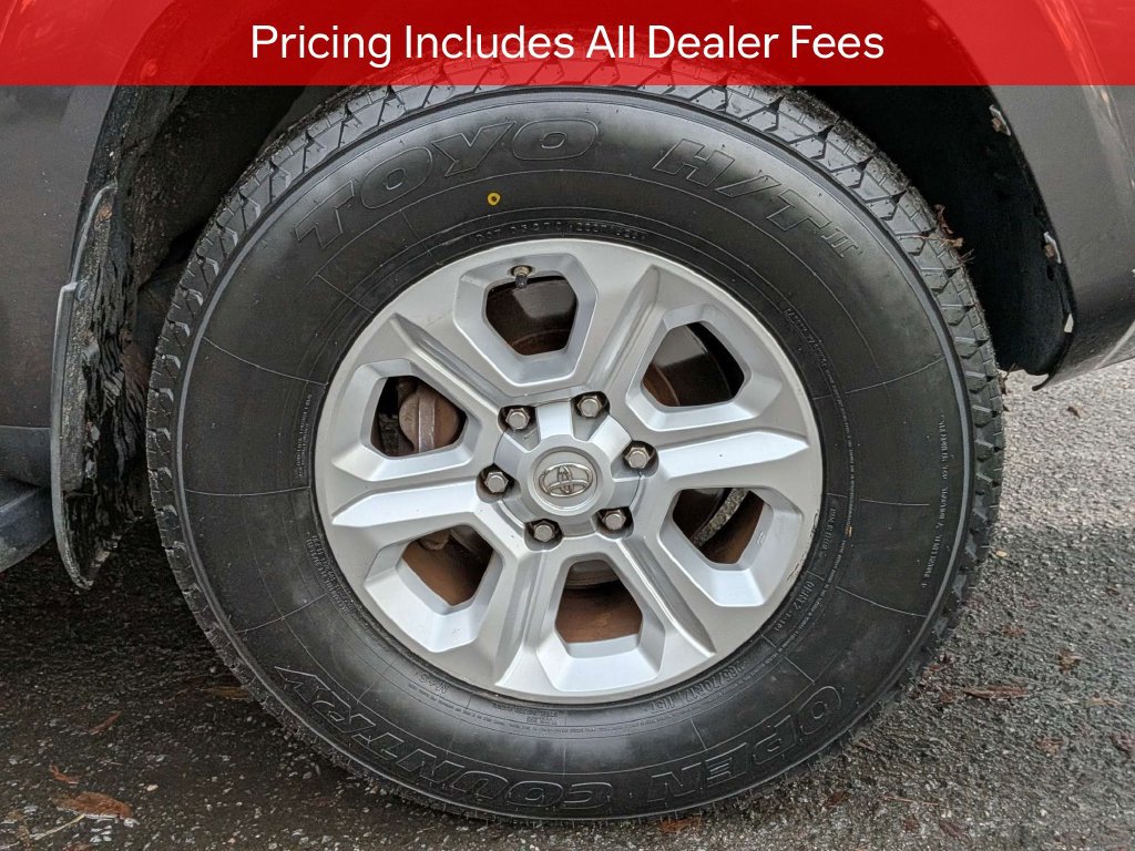 Used 2017 Toyota 4Runner SR5 Premium RWD image 12