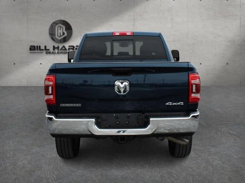 Used 2023 RAM 3500 Big Horn w/ Level B Equipment Group AWD/4WD image 6