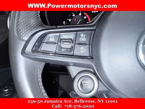 Used 2022 Alfa Romeo Stelvio Ti image 34