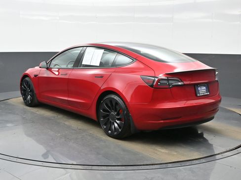 Used 2022 Tesla Model 3 Performance image 4