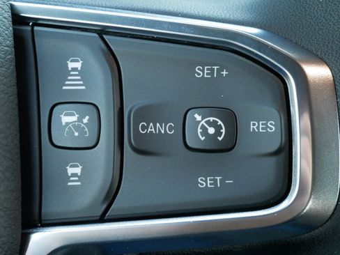 New 2026 RAM 3500 Laramie AWD/4WD image 13