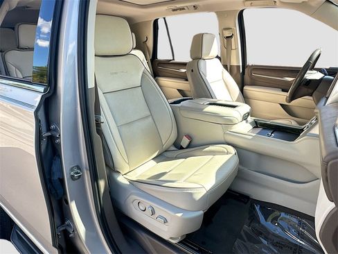 Used 2021 GMC Yukon Denali image 31