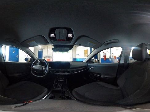 Used 2025 Kia K4 FWD image 38