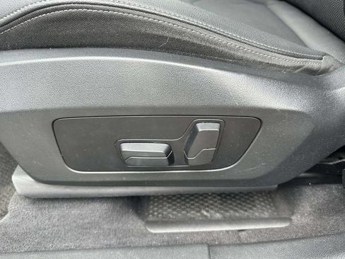 Used 2023 BMW X1 xDrive28i w/ Premium Package AWD/4WD image 23