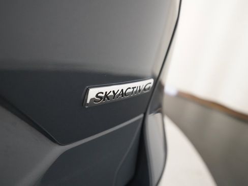 Used 2025 MAZDA CX-5 Carbon Edition image 39