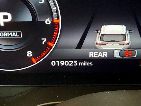 Used 2022 Mitsubishi Outlander SEL image 16