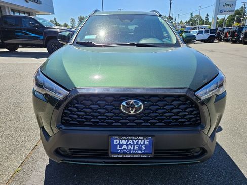 Used 2023 Toyota Corolla Cross LE w/ Moonroof Package AWD/4WD image 8