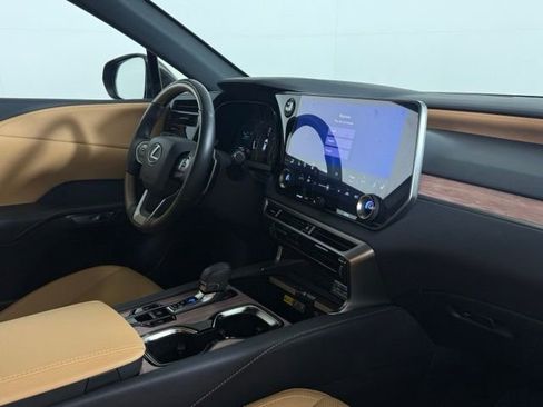Certified 2025 Lexus RX 350 Premium w/ Accessory Package (Z1) FWD image 19