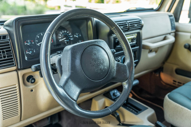 Used 1999 Jeep Wrangler Sahara AWD/4WD image 26