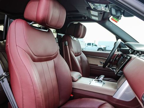 Used 2024 Land Rover Range Rover Autobiography AWD/4WD image 17