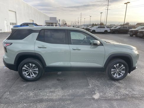 New 2026 Chevrolet Equinox LT w/ Convenience Package II image 8