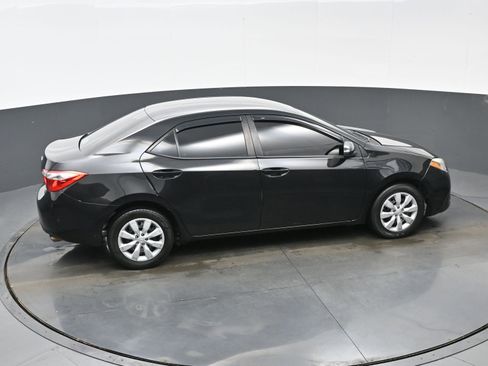 Used 2015 Toyota Corolla L image 36