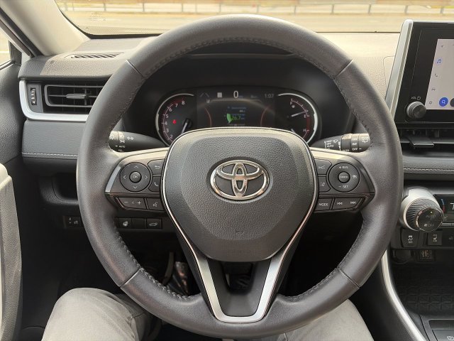 Used 2024 Toyota RAV4 XLE w/ Convenience Package AWD/4WD image 14