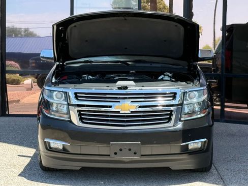 Used 2016 Chevrolet Suburban LTZ RWD image 21