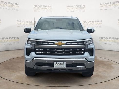 New 2026 Chevrolet Silverado 1500 LTZ w/ LTZ Premium Package AWD/4WD image 8