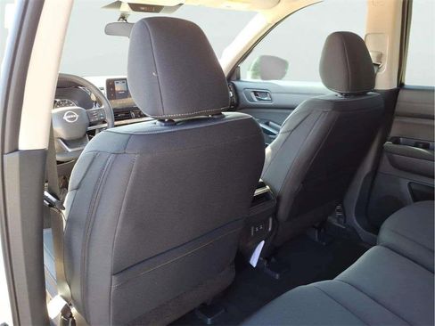 New 2026 Nissan Pathfinder SV image 13