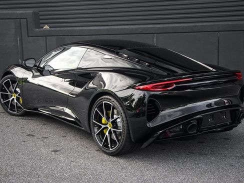 Used 2025 Lotus Emira image 3