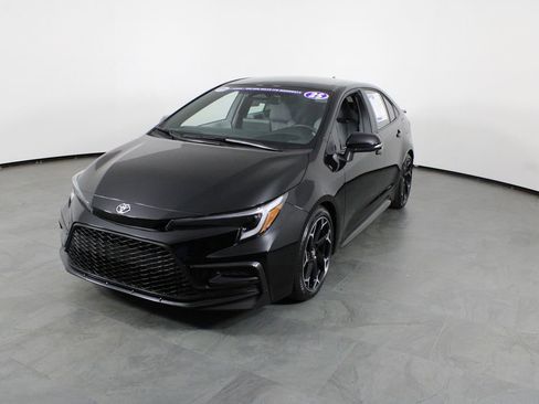 Used 2025 Toyota Corolla FX w/ Convenience Package FWD image 2