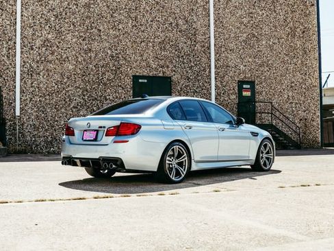Used 2013 BMW M5 RWD image 51