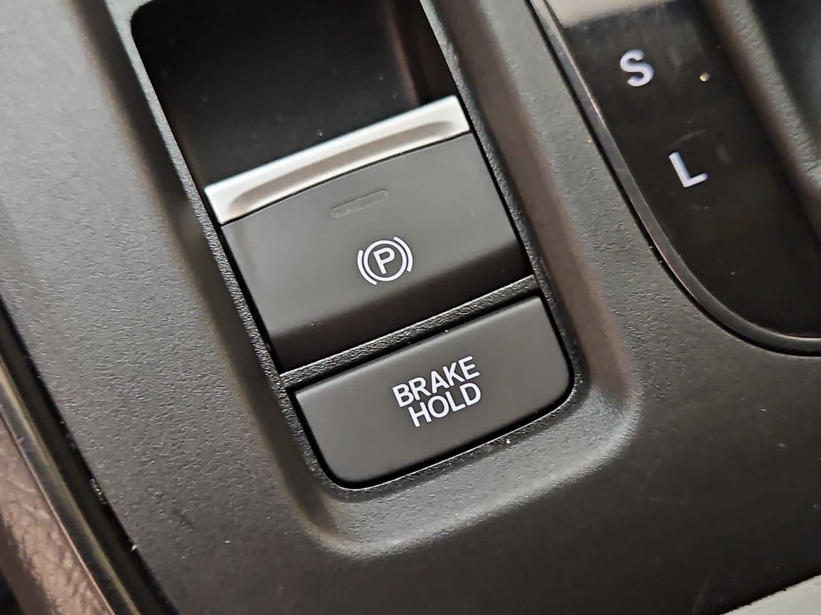 Certified 2023 Honda CR-V LX image 30
