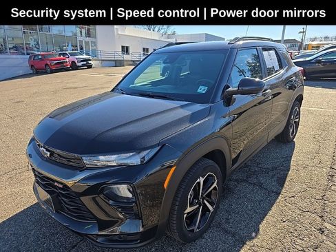 Used 2023 Chevrolet TrailBlazer RS w/ Convenience Package image 7