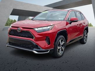 Certified 2025 Toyota RAV4 SE w/ Weather & Moonroof Package AWD/4WD video 3