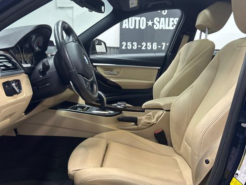 Used 2017 BMW 330i xDrive Sedan w/ Premium Package AWD/4WD image 8