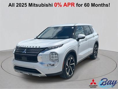 New 2025 Mitsubishi Outlander SE