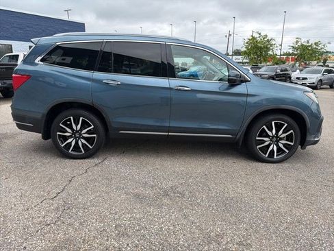 Used 2019 Honda Pilot Elite image 6
