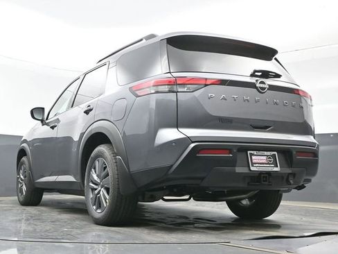 New 2026 Nissan Pathfinder SV w/ SV Premium Package FWD image 22