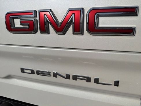 Used 2024 GMC Sierra 1500 Denali image 34