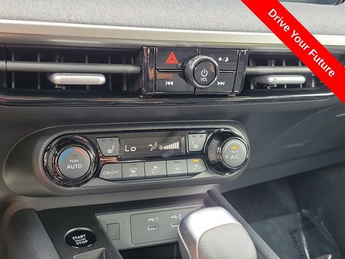 Used 2026 Nissan Kicks SV w/ SV Premium Package FWD image 13
